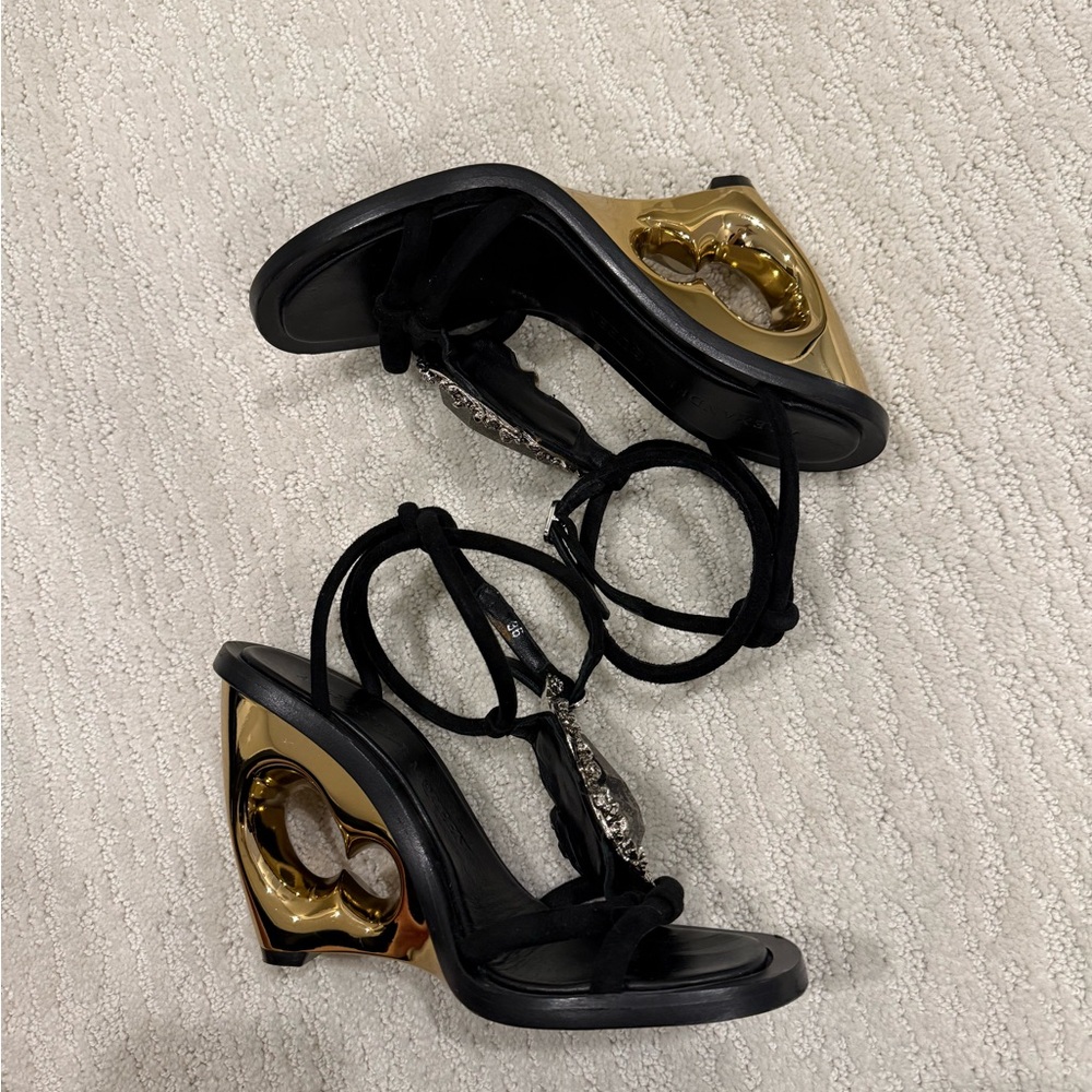 Alexander McQueen Black Suede T-Strap Wedge Sandals with Gold Sculpted Heel - Picture 7 of 15